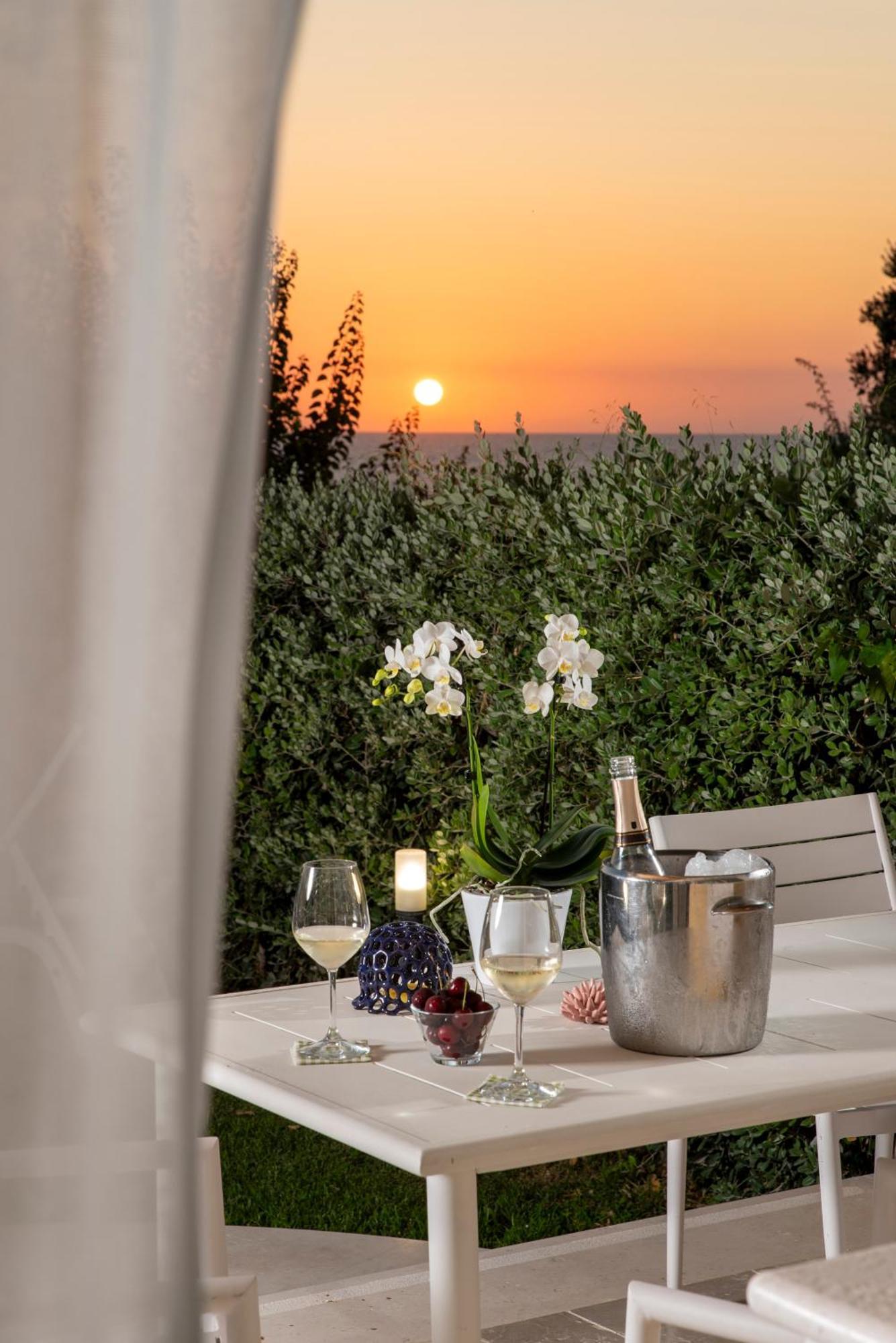 Orablu Executive Villas Forio di Ischia Extérieur photo